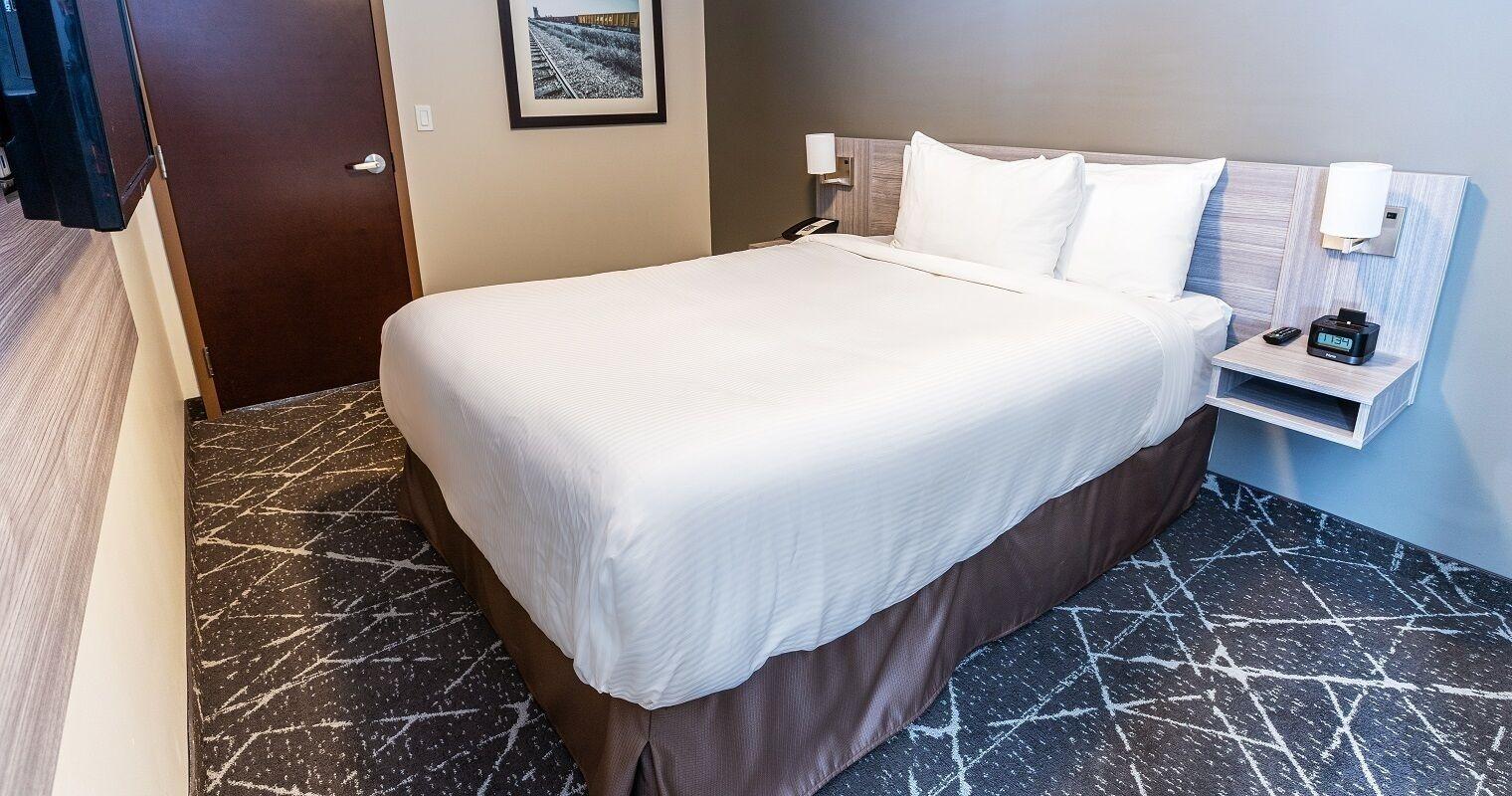 Microtel Inn & Suites By Wyndham Lloydminster Kültér fotó